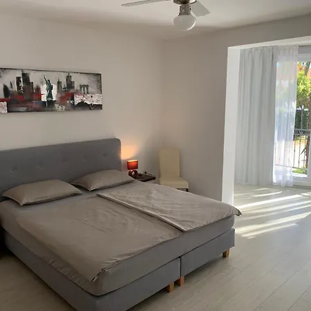 The48 Guest house *